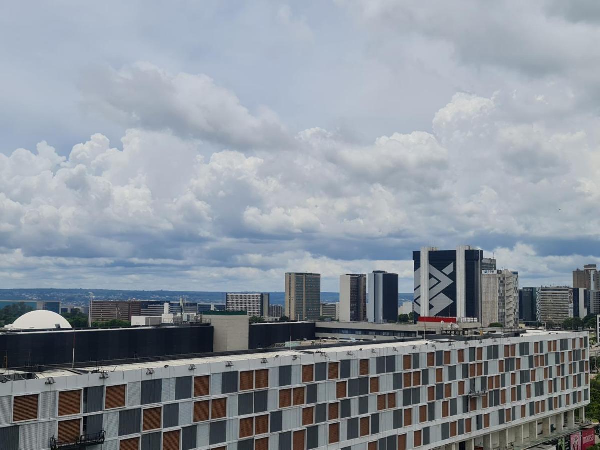 ブラジリア Flat Particular - Shn - Vista Livre Esplanadaアパートホテル エクステリア 写真